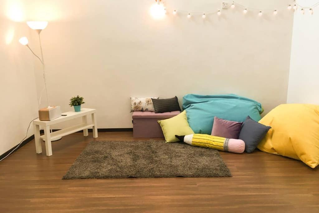 טנג'ונג בונגא New Seaview Cozy Modern Beach House מראה חיצוני תמונה